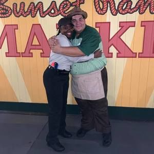 Meet your Posher, Leo